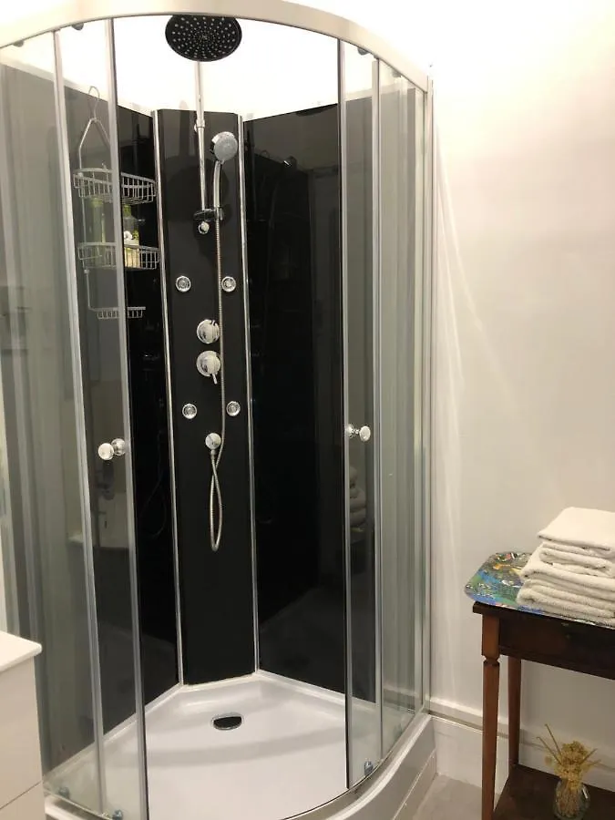 Villa Camelia Quartier Thermal Grand Studio Au Calme Vichy